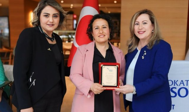 Tokat'ta kadınların başarı öyküleri plaket aldı