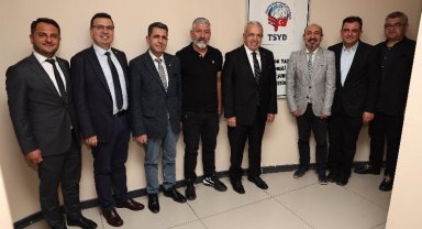 TSYD Bursa'ya Şadi Özdemir'den ziyaret