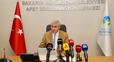 Yüce 5 vizyon projeyi anlatıp veda etti