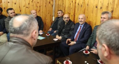 Zinnur Büyükgöz, Gebzeliler ile çay sohbetinde buluştu