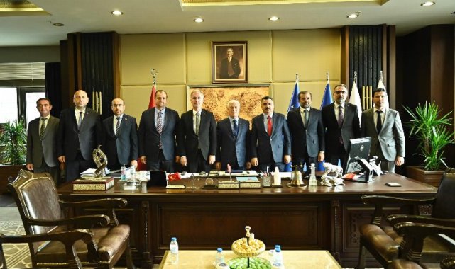 Başkan Bozbey, AK Partili Belediye başkanlarını ağırladı