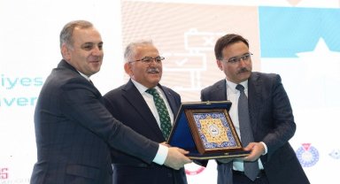 Başkan Büyükkılıç: "Bu fuar, iş arayan ile işverenleri buluşturacak"