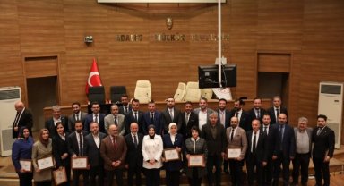 Başkan Çolakbayrakdar, mazbatasını aldı