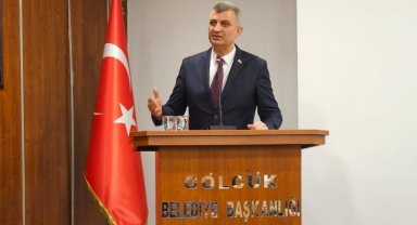 Başkan Sezer personeli ile bayramlaştı