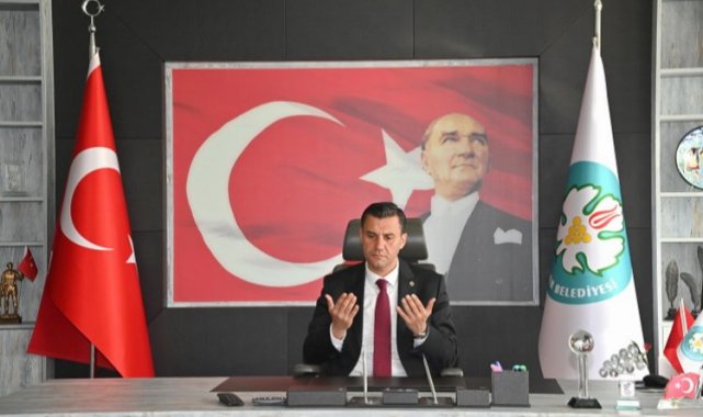 Başkan Zeyrek'ten Kadir Gecesi mesajı