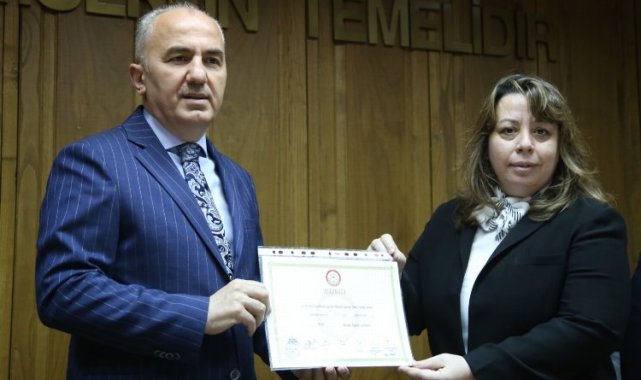 Belediye Başkanı Rahmi Metin, yeniden görev başında.