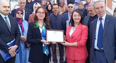 Bilecik Pazaryeri'nde Başkan Tekin mazbatasını aldı