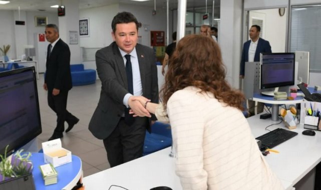 Bursa Osmangazi'de Başkan Aydın mesaiye personeliyle başladı
