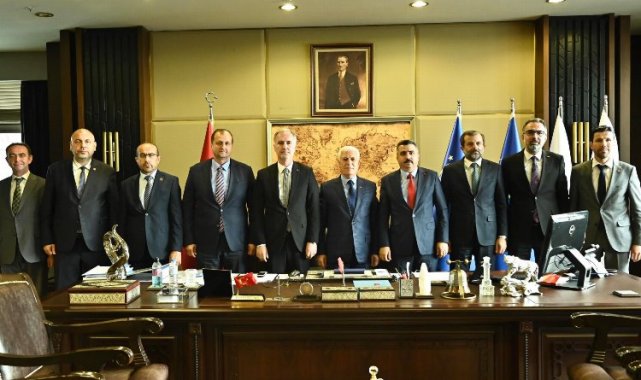 Bursa'da AK Partili belediye başkanlarından Başkan Bozbey'e toplu ziyaret