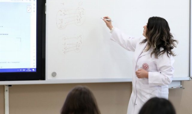 Depremde yer değiştiren öğretmenlere geri dönüş hakkı
