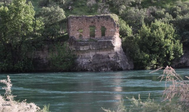 Gabar'da Timur'un Pençeleri tarihe tanıklık ediyor