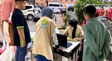 Help Yetim'den Mardin'de anlamlı bayram yardımı