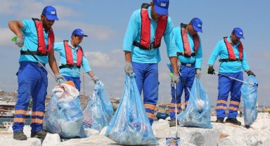 İstanbul'da bayram tatilinde 1.440 ton çöp toplandı