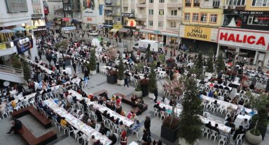 İzmit'te bu akşam halk iftarı düzenlenecek