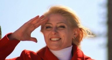 Özlem Becan asker selamı verdi 31 Mart seçimlerini değerlendirdi