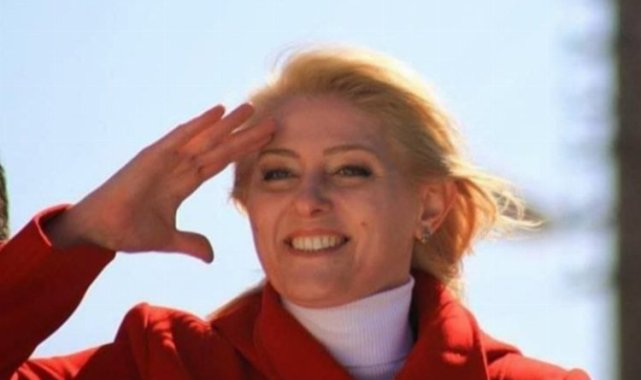 Özlem Becan asker selamı verdi 31 Mart seçimlerini değerlendirdi