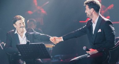 Selami Şahin ve oğlundan muhteşem düet