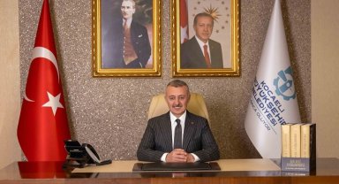 Tahir Büyükakın'dan 'bayram' mesajı