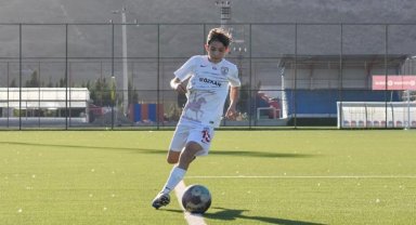 Arif Poyraz, U14 Milli Takımımızın Madrid kampına damga vurdu