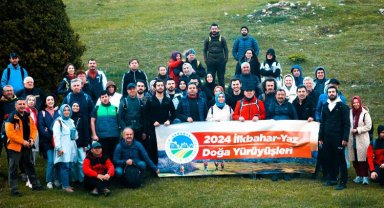 Baharı Karagöl ve Acelle doğasında karşıladılar