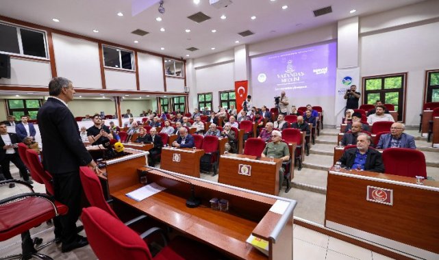 Başkan Alemdar vatandaşa meclisin kapısını açtı
