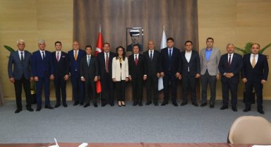 Başkan Aras: "Öğrenciler için sefer ağını genişletiyoruz"