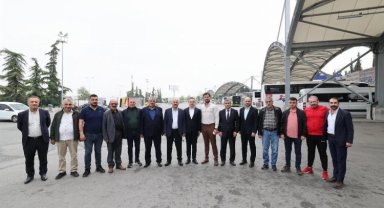 Başkan Büyükgöz otogar esnafıyla buluştu