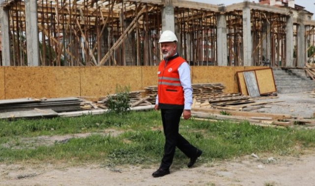 Başkan Çolakbayrakdar: "Kentsel dönüşümle sosyal dönüşümü birlikte gerçekleştiriyoruz"