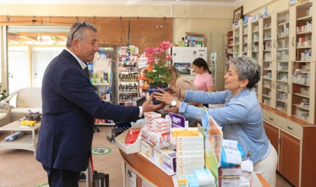 Başkan Günay Eczacılar Gününü kutladı