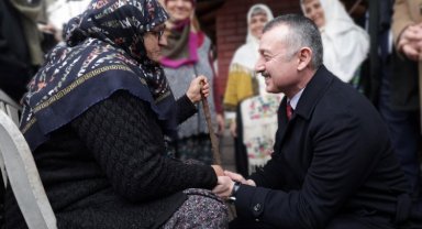 Büyükakın: "Mutlu annelerle mutlu gelecek inşa ediyoruz"