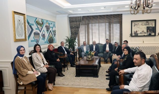 Hulusi Akar'dan Yalçın'a hayırlı olsun ziyareti