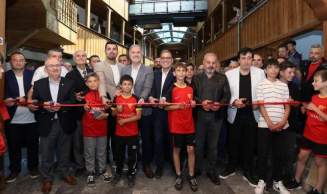 İnegöl'de "Kurtuluşspor" sergisi açıldı