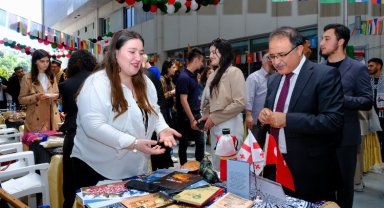 İstanbul'da Uluslararası Kültür Günü'nde renkli görüntüler