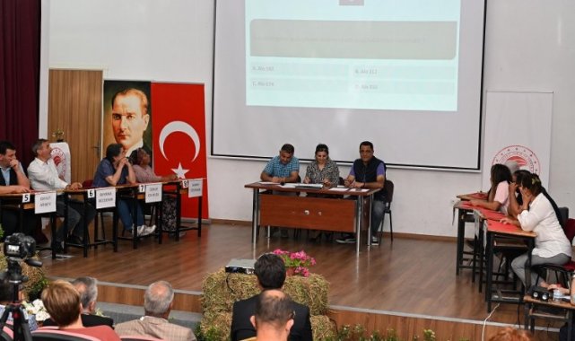 İzmir Selçuk'ta çiftçiler bilgilerini paylaştı