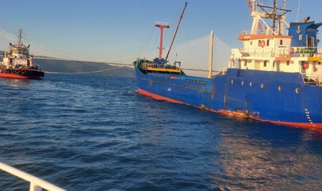 Kargo gemisi dümen arızası yaptı... Boğaz trafiği çift yönlü askıya alındı