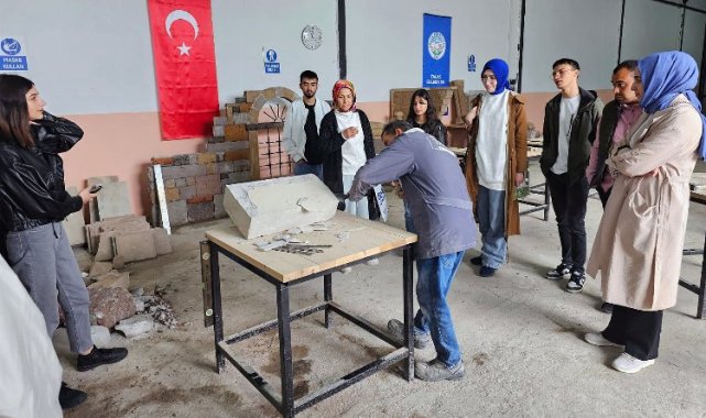 KAYÜ öğrencileri TAREM'de pratik yapıyor