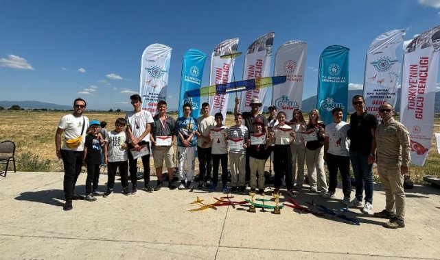 Keşan Batı Koleji, Model Uçak Türkiye finalinden başarıyla döndü