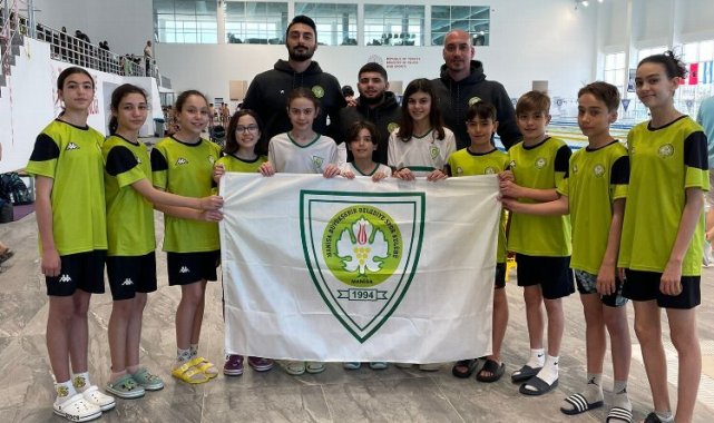 Manisa BBSK yüzücüleri yarı final yolcusu