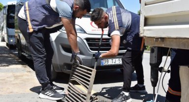 MASKİ'den yağmur suyu ızgaralarında yoğun mesai