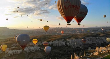 Sıcak hava balonculuğunda zirvedeyiz