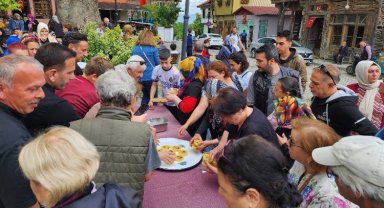 Türk Mutfağı Haftası'nda Gölcük'ten geleneksel tatlı ikramı