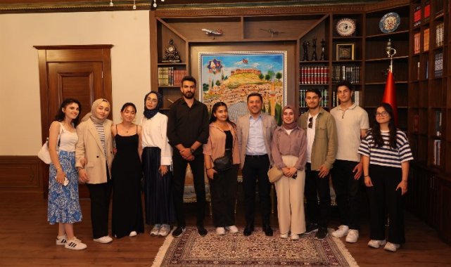 Başkan Arı'ya "Hayırlı Olsun" ziyaretleri
