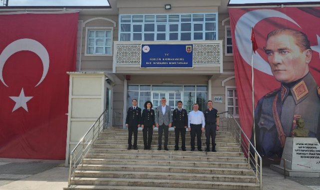 Başkan Sezer'den Jandarma'ya anlamlı ziyaret
