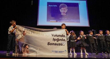 Beylikdüzü'nde mezuniyet sevinci