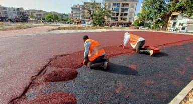 Bursa Osmangazi'de yeni parklar şekilleniyor