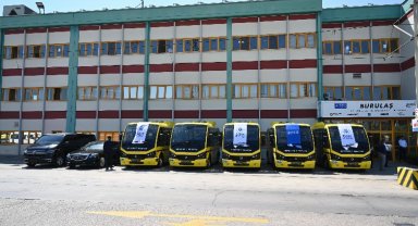 Bursa'da lüks makam araçlarıları satıldı mikrobüsler geldi