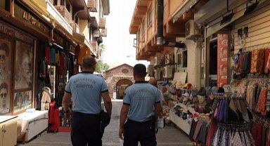 Bursa'da zabıta ekipleri 7-24 sahada olacak