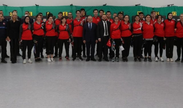 Büyükkılıç'dan Okçuluk Milli Takımı'na seçilen sporculara tebrik