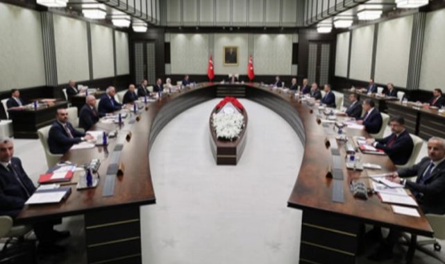 Cumhurbaşkanlığı Kabinesi değişiyor mu? Bursa nasıl etkilenecek?