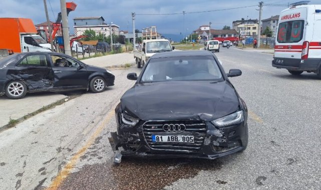 Düzce'de trafik kazası: 3 yaralı!